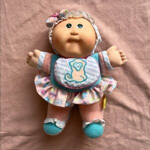 VINTAGE 1980s Xavier Roberts Babyland Cabbage Patch Doll HASBRO ‘SQUEAKS!’